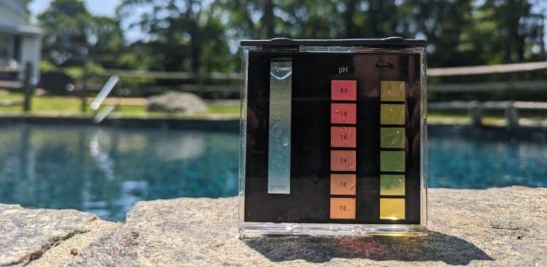 How to Raise pH in Your Pool When it is Low