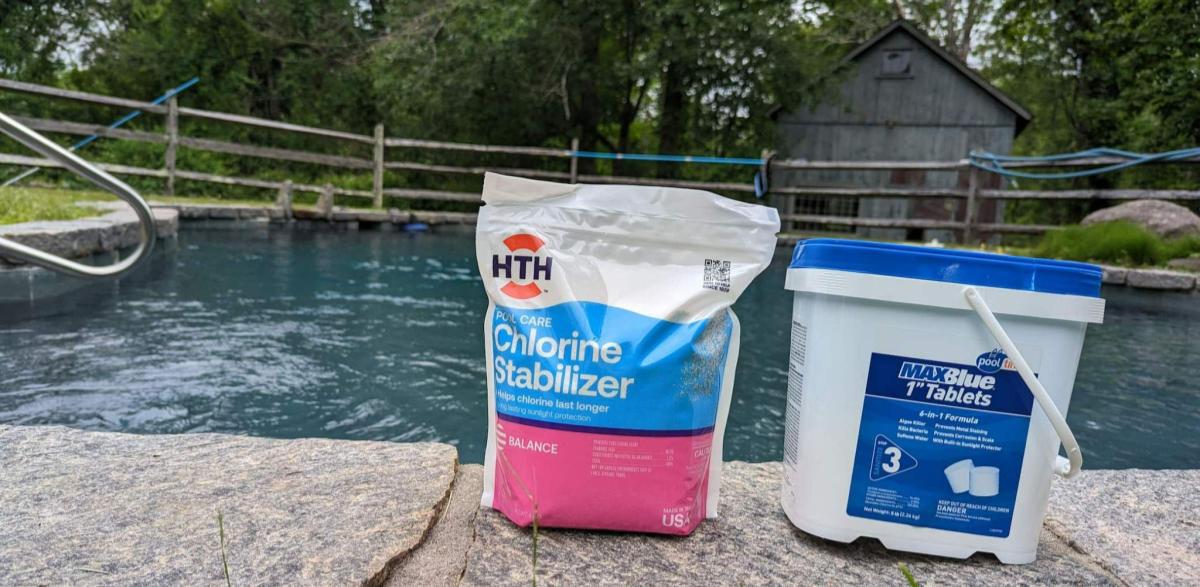 How to Raise Cyanuric Acid in a Pool: Expert Tips for Effective Adjustment
