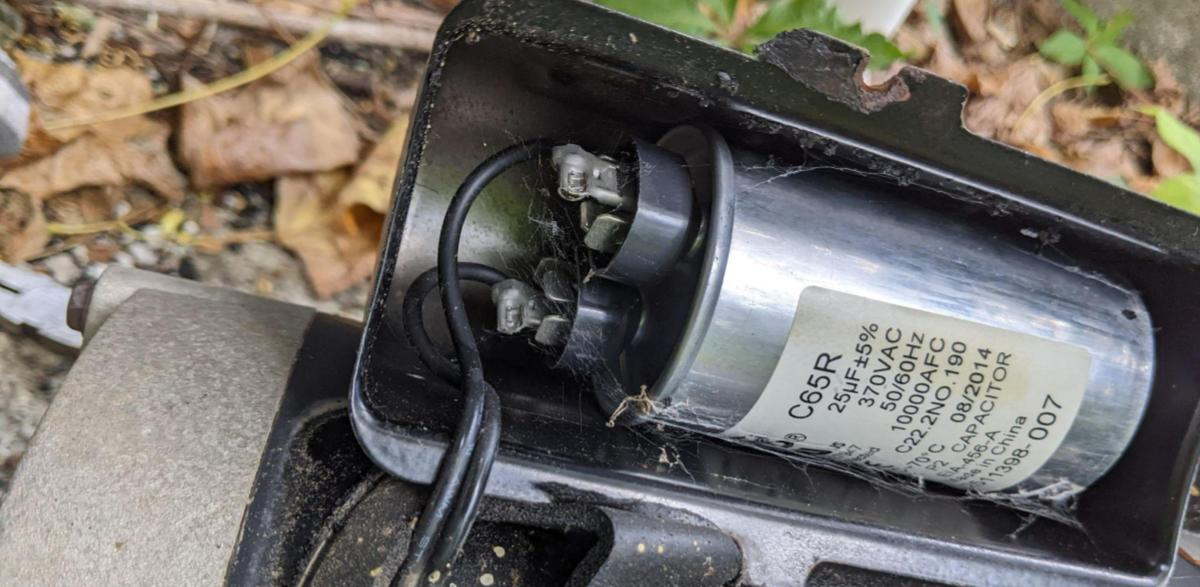 pool pump capacitor